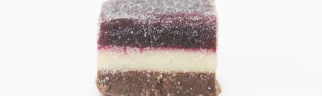 Bijoux (cassis) ビジュー (カシス)